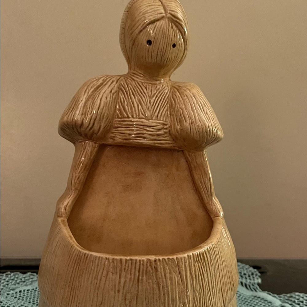Vintage Corn Husk Doll Ceramic Wall Pocket, Wall Hanging, Gardening
